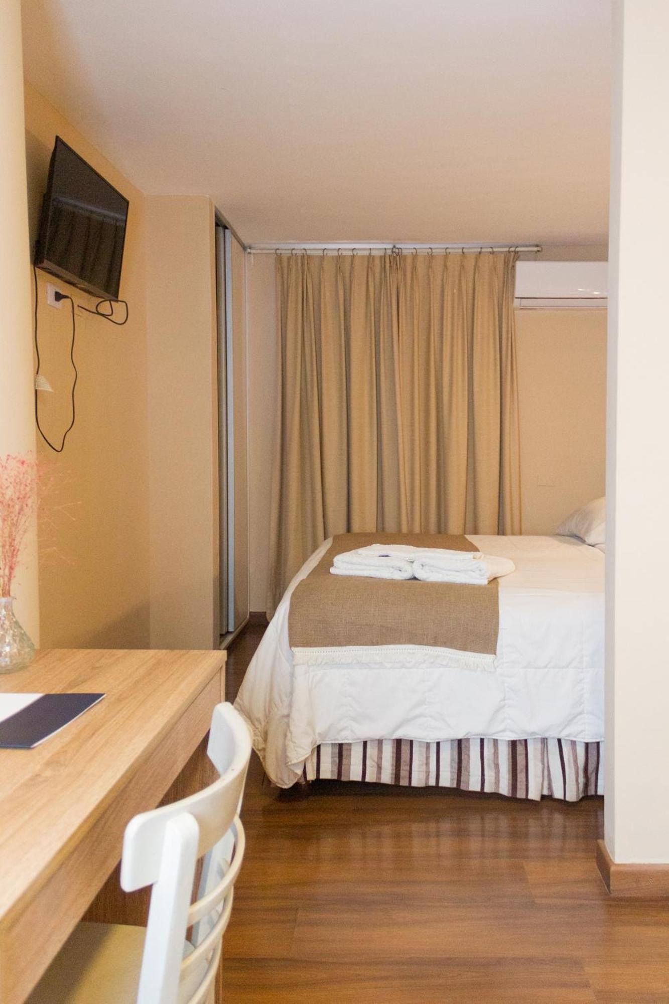 Hotel Mediterraneo San Miguel de Tucuman Bagian luar foto